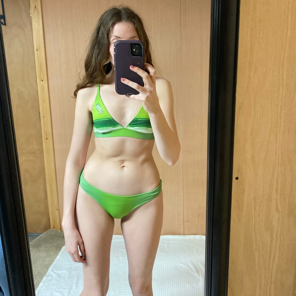 Bud Light Lime Bikini